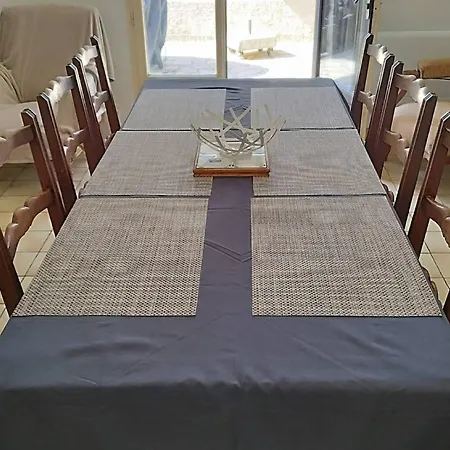 Maison Renovee 3 Avec Terrasse Et Parking A - Fr-1-494-202 Holiday home Royan