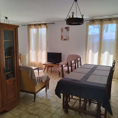 Maison Renovee 3 Avec Terrasse Et Parking A - Fr-1-494-202 Holiday home
